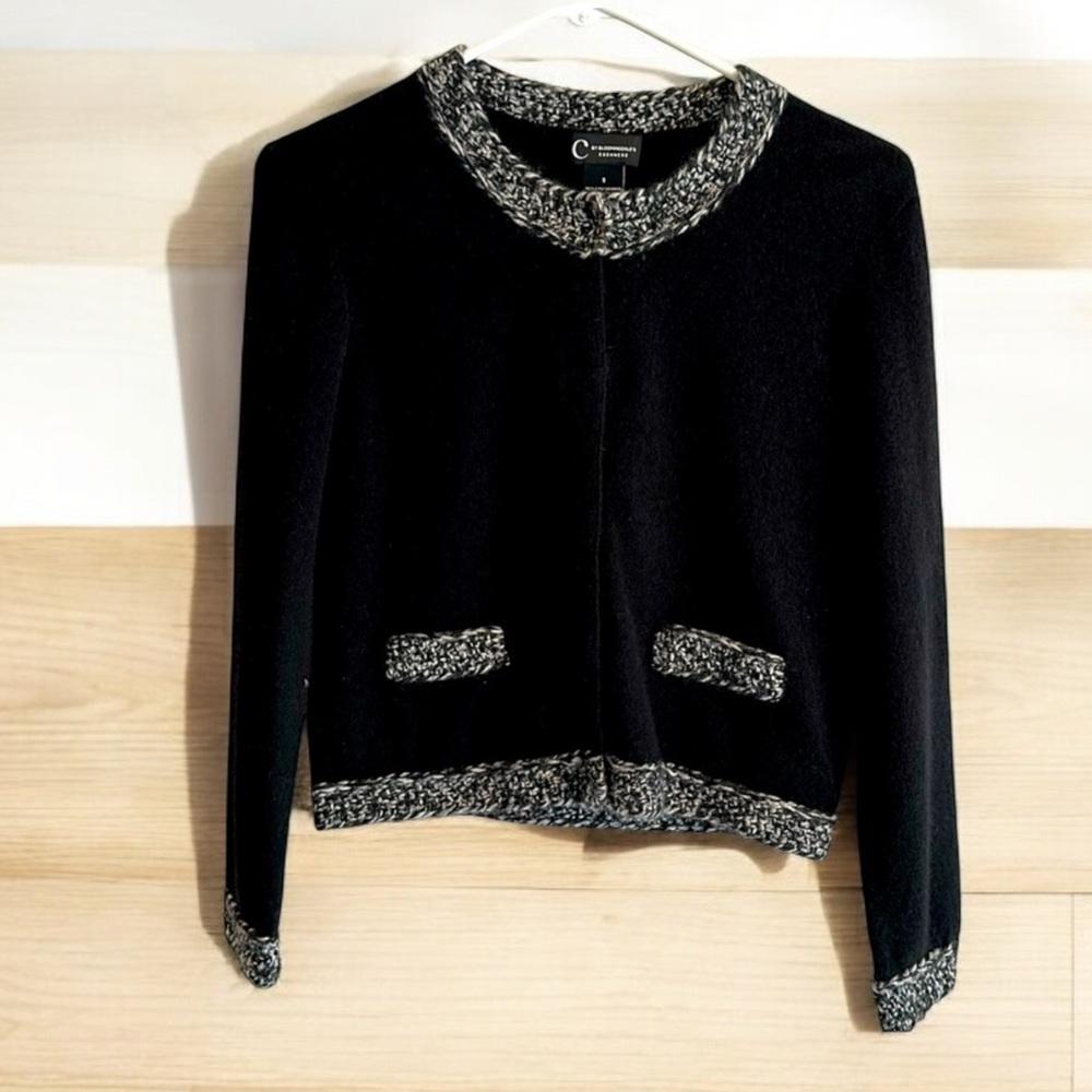 C By Bloomingdale's Super Soft Cashmere Cropped Contrast Trim Boxy Cardigan